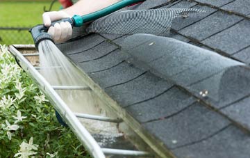 Pennington Green gutter cleaning costs